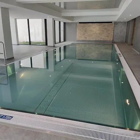 Apartment Tolles Mit Pool In *